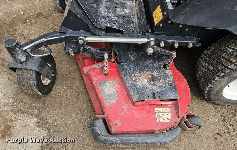 image for item DQ8672 Toro Groundsmaster 7200 ZTR lawn mower