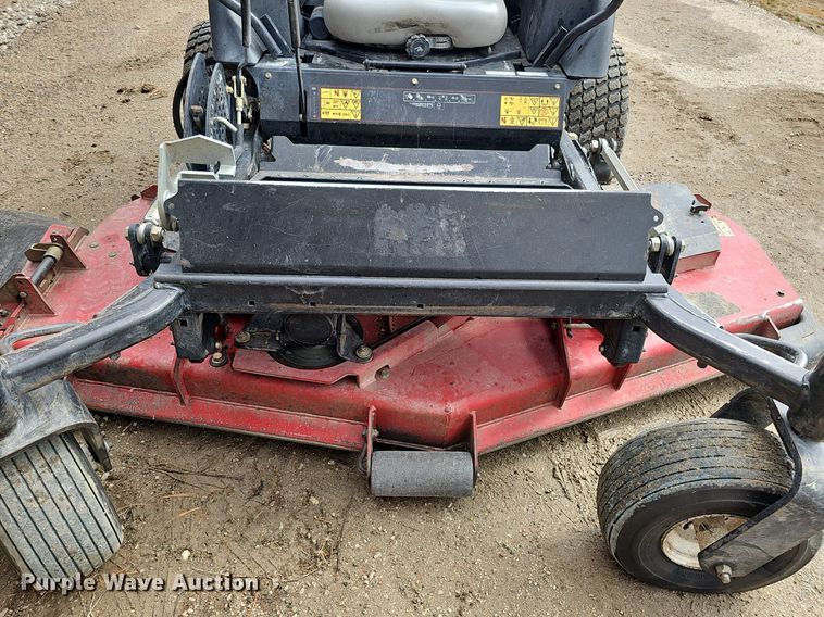 image for item DQ8672 Toro Groundsmaster 7200 ZTR lawn mower