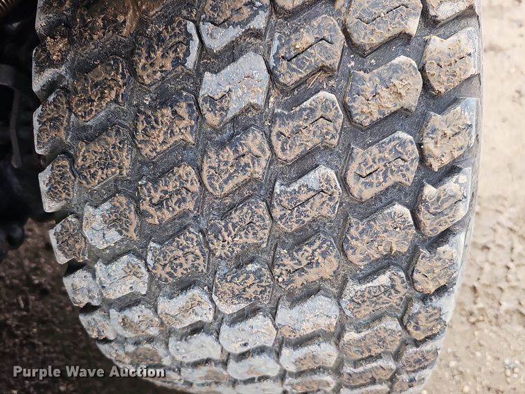 image for item DQ8672 Toro Groundsmaster 7200 ZTR lawn mower