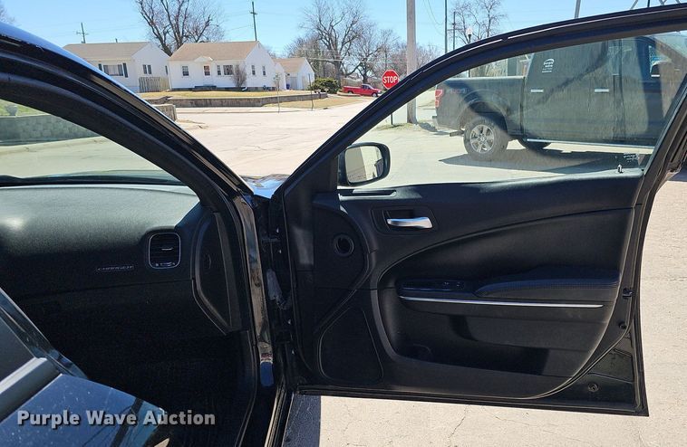 image for item DQ8686 2016 Dodge  Charger Police 