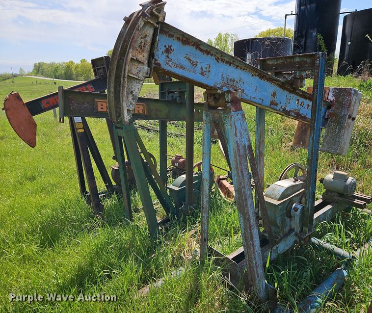 image for item DR8588 Oilfield equipment