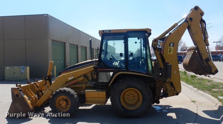 image for item DV9956 2001 Caterpillar 420D backhoe