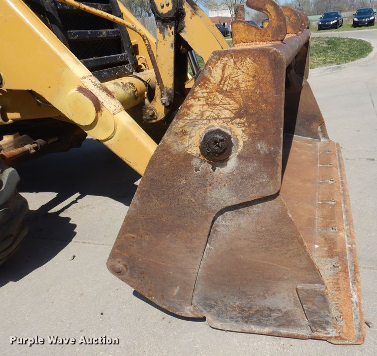 image for item DV9956 2001 Caterpillar 420D backhoe