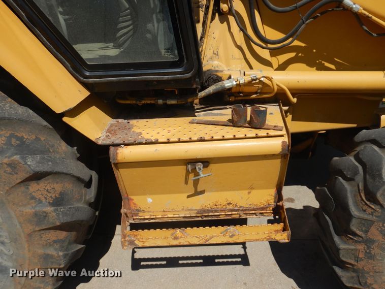 image for item DV9956 2001 Caterpillar 420D backhoe