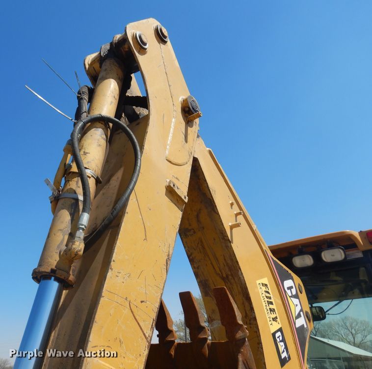 image for item DV9956 2001 Caterpillar 420D backhoe