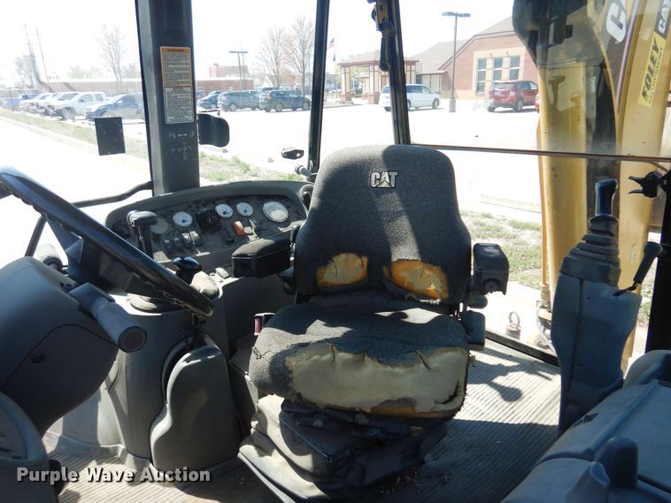 image for item DV9956 2001 Caterpillar 420D backhoe