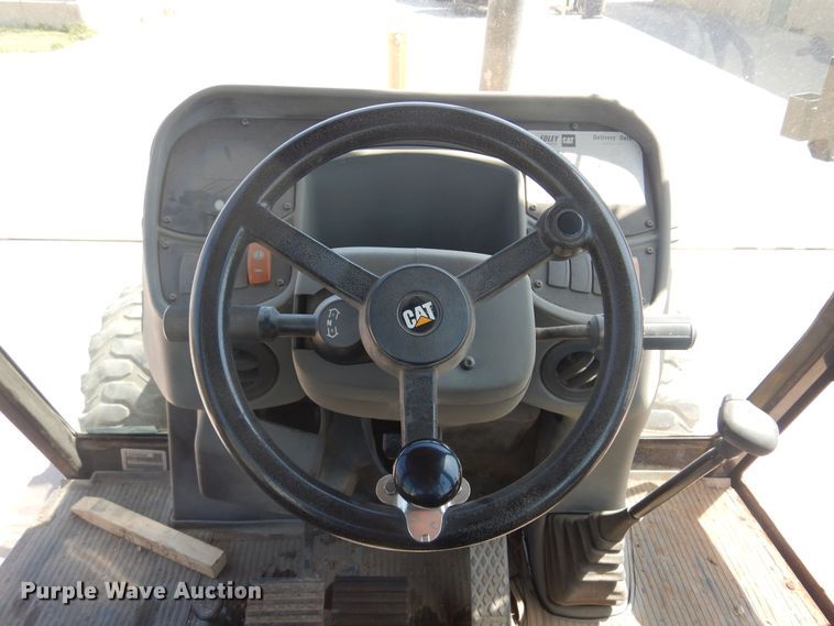 image for item DV9956 2001 Caterpillar 420D backhoe