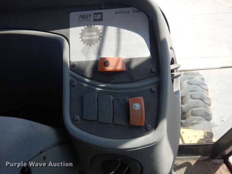 image for item DV9956 2001 Caterpillar 420D backhoe