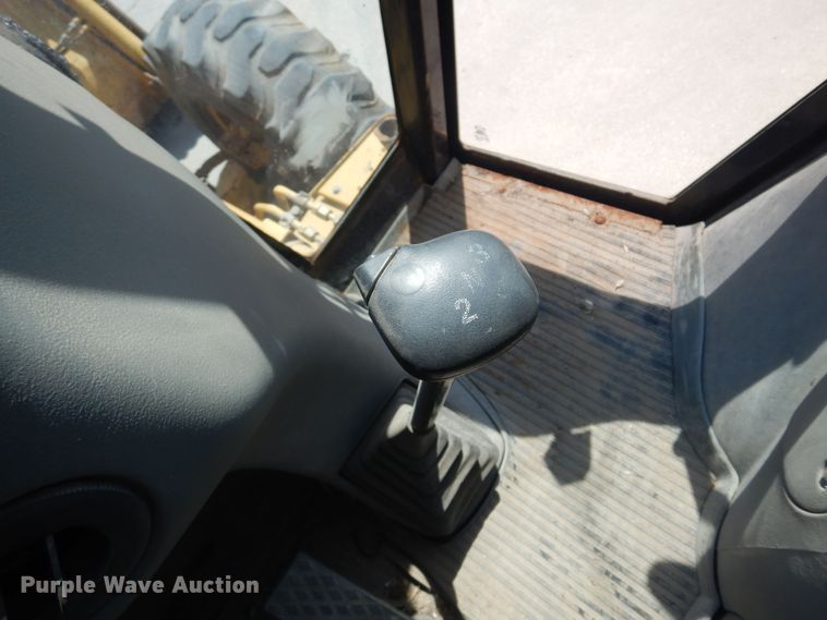 image for item DV9956 2001 Caterpillar 420D backhoe