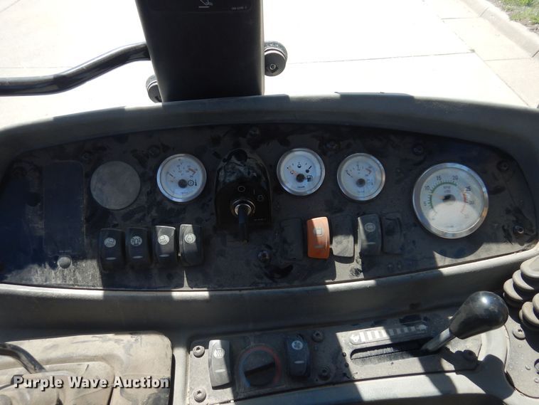 image for item DV9956 2001 Caterpillar 420D backhoe