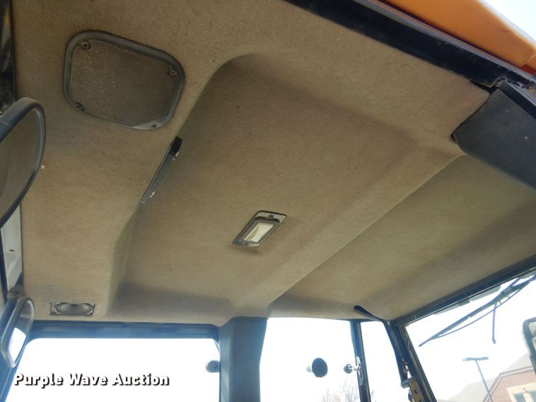 image for item DV9956 2001 Caterpillar 420D backhoe