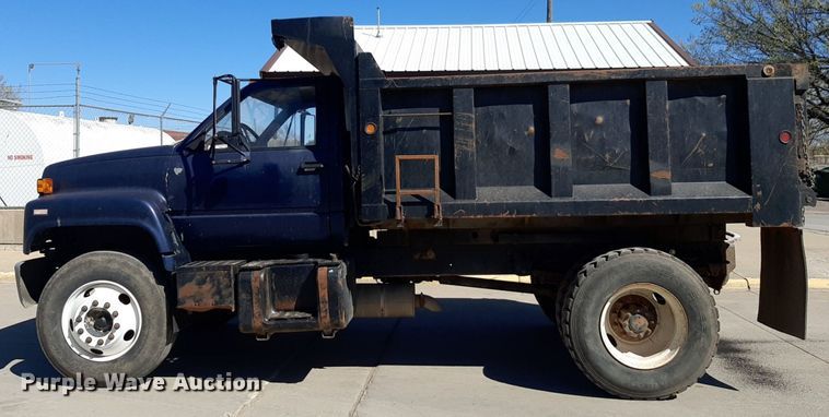 image for item DV9962 1992 Chevrolet Kodiak dump truck