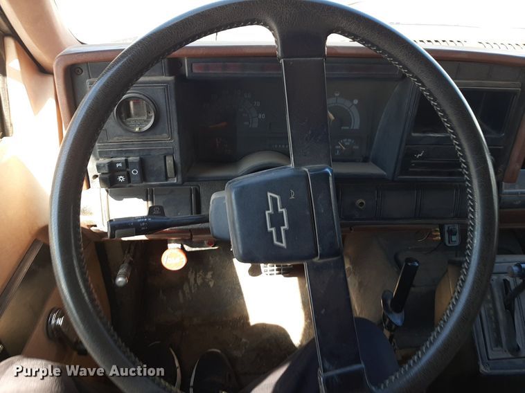 image for item DV9962 1992 Chevrolet Kodiak dump truck