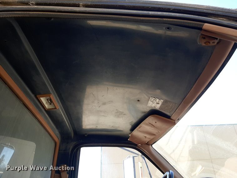 image for item DV9962 1992 Chevrolet Kodiak dump truck