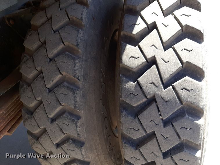 image for item DV9962 1992 Chevrolet Kodiak dump truck