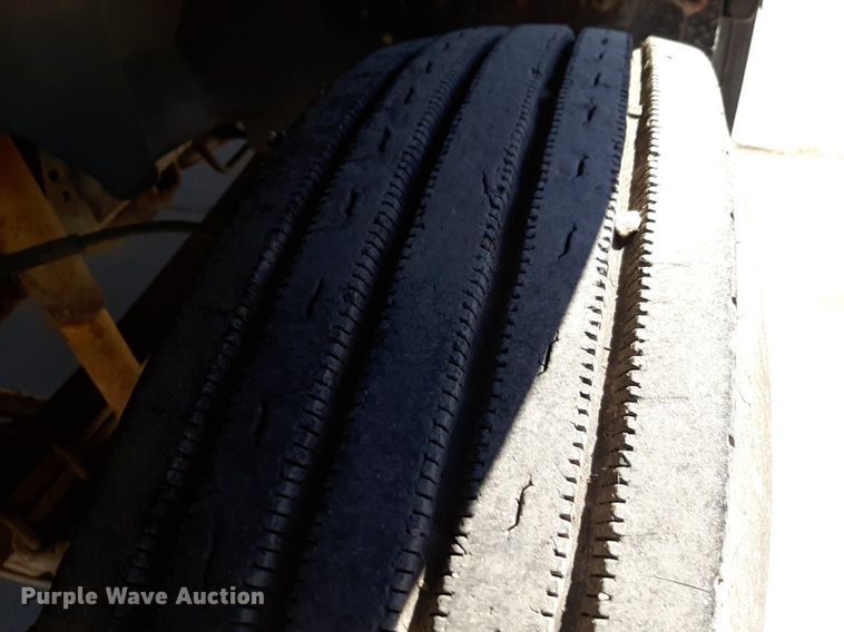 image for item DV9962 1992 Chevrolet Kodiak dump truck