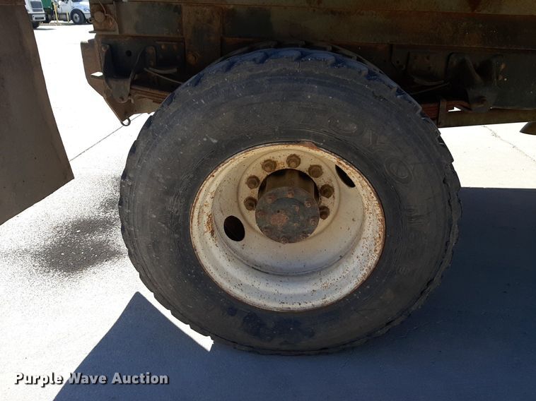 image for item DV9962 1992 Chevrolet Kodiak dump truck