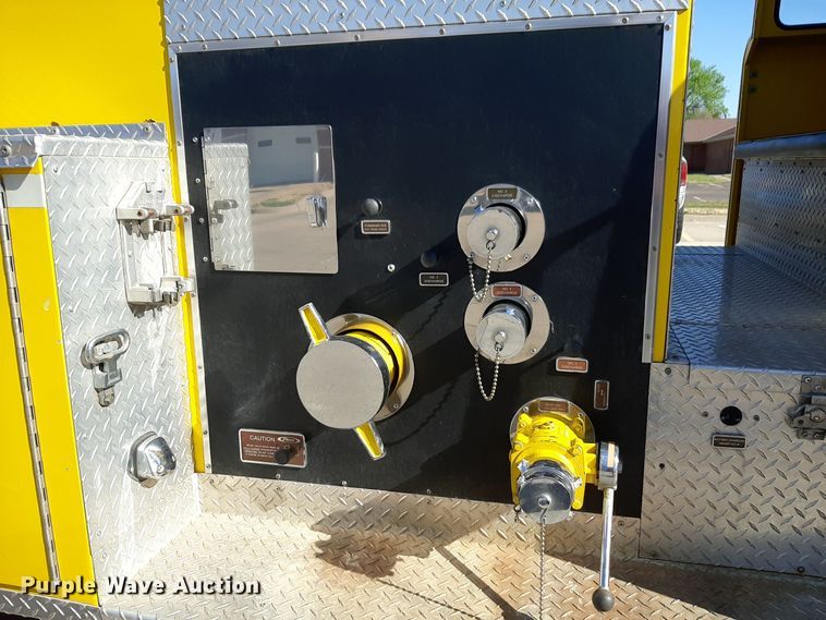 image for item DV9963 1981 Ford Pierce ladder fire truck