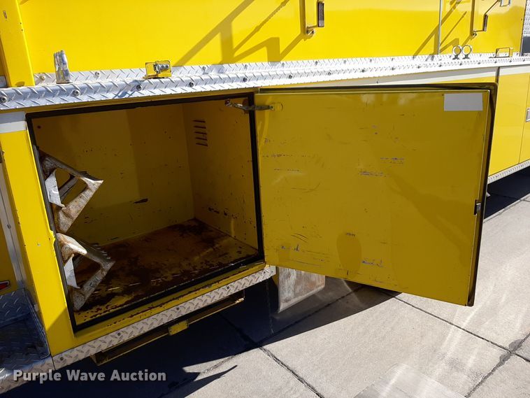 image for item DV9963 1981 Ford Pierce ladder fire truck