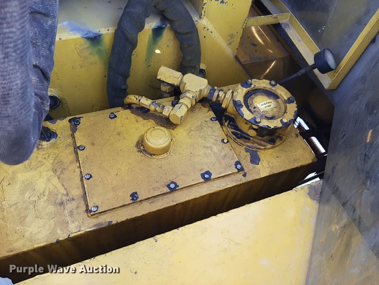 image for item DV9963 1981 Ford Pierce ladder fire truck