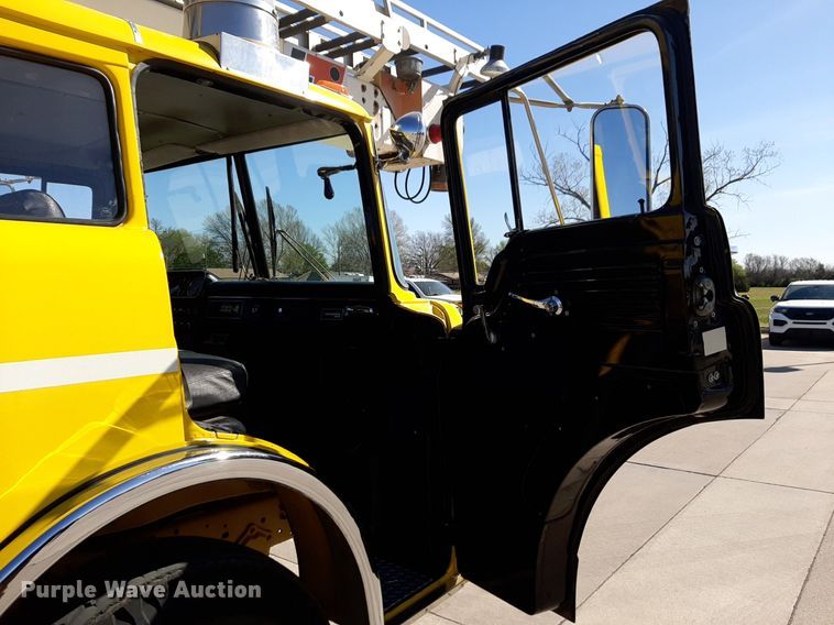 image for item DV9963 1981 Ford Pierce ladder fire truck