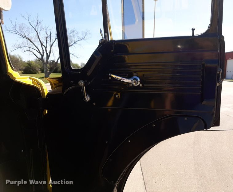 image for item DV9963 1981 Ford Pierce ladder fire truck