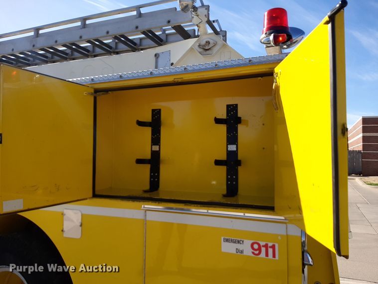 image for item DV9963 1981 Ford Pierce ladder fire truck