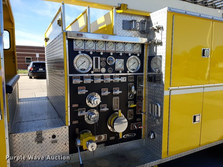 image for item DV9963 1981 Ford Pierce ladder fire truck