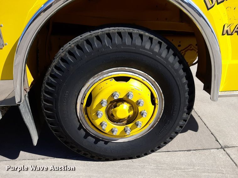 image for item DV9963 1981 Ford Pierce ladder fire truck