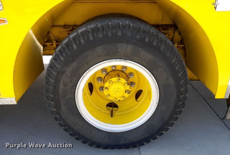 image for item DV9963 1981 Ford Pierce ladder fire truck