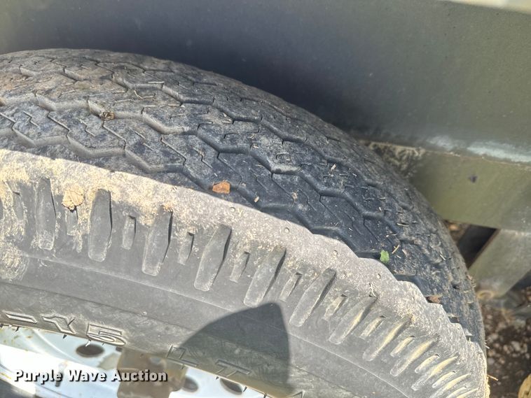 image for item EH5466 2008 Starlite equipment trailer