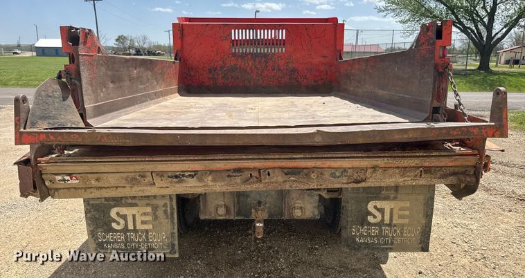 image for item EH5467 1991 Ford F450 Super Duty dump truck