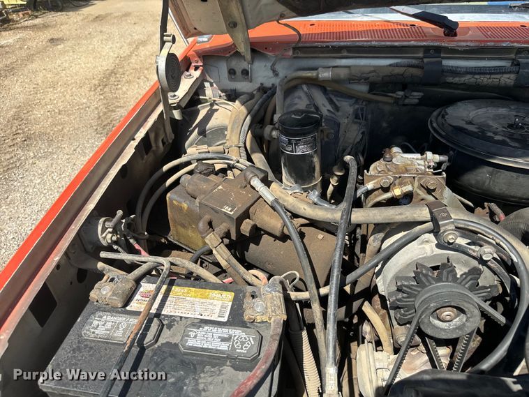 image for item EH5467 1991 Ford F450 Super Duty dump truck