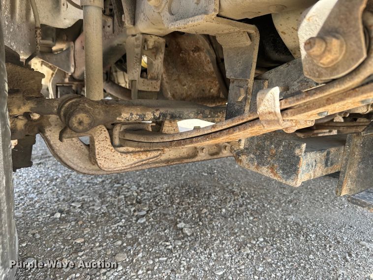 image for item EH5467 1991 Ford F450 Super Duty dump truck