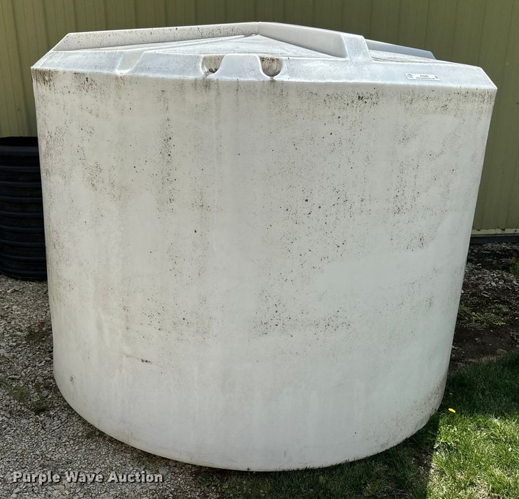 image for item EH5468 Poly tank