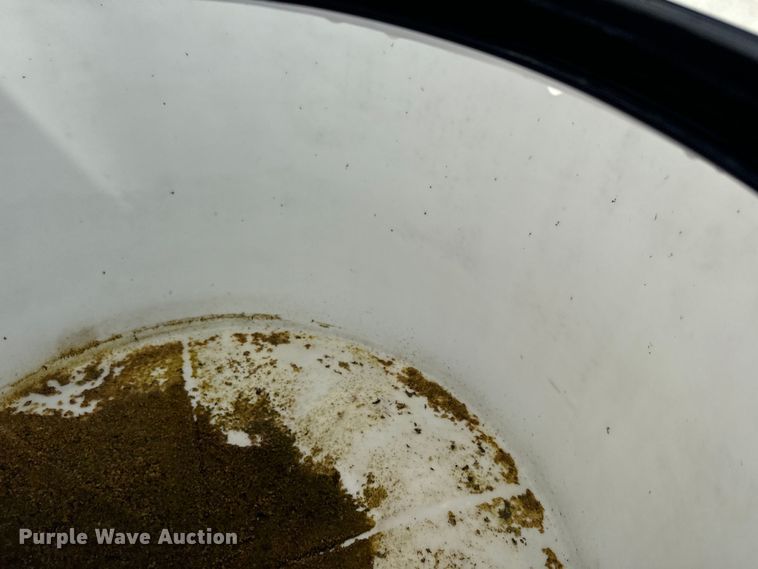 image for item EH5468 Poly tank