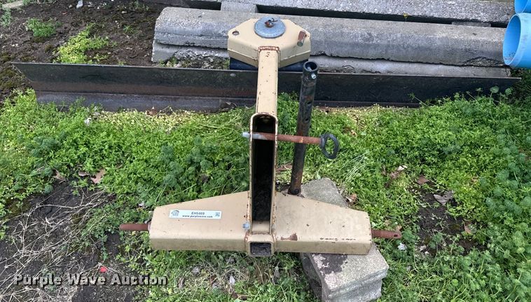 image for item EH5469 Three point attachments