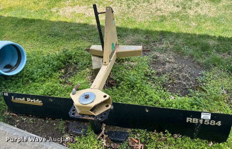 image for item EH5469 Three point attachments