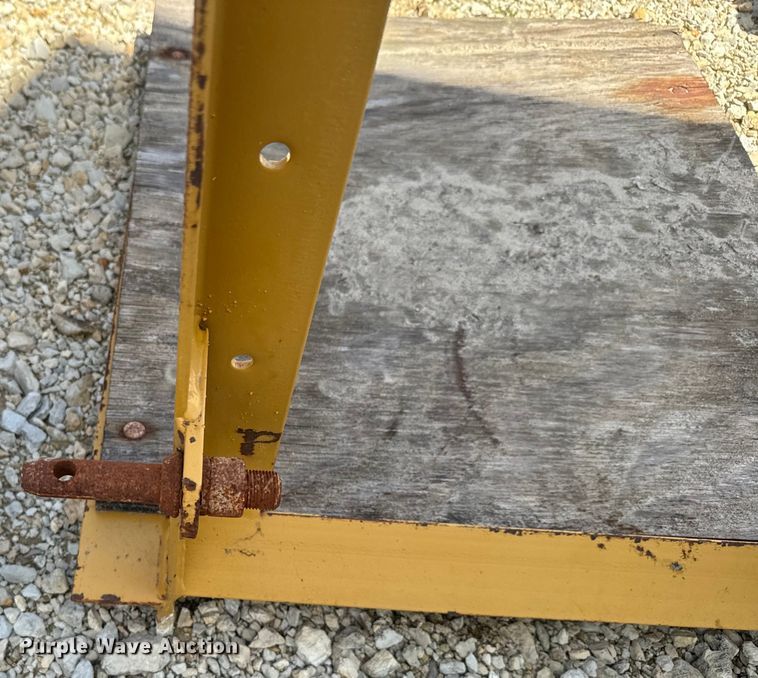 image for item EH5469 Three point attachments