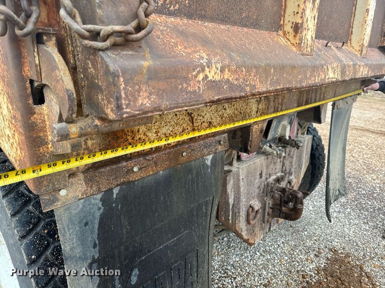 image for item EH6621 2000 Sterling  L8511 dump truck