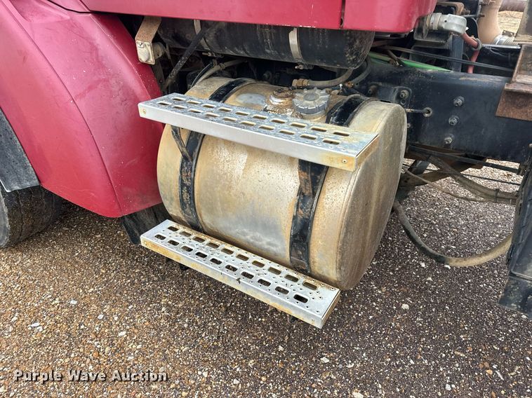 image for item EH6621 2000 Sterling  L8511 dump truck