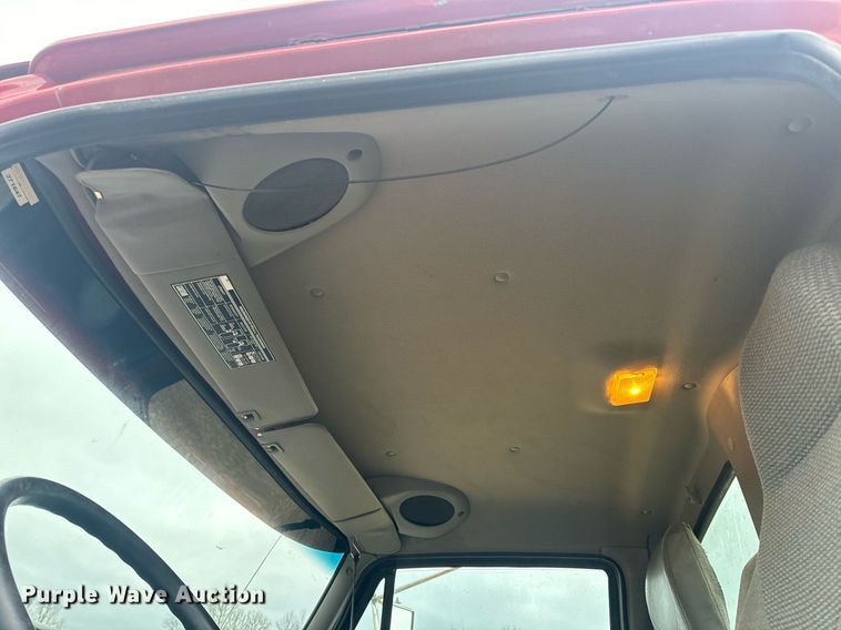 image for item EH6621 2000 Sterling  L8511 dump truck