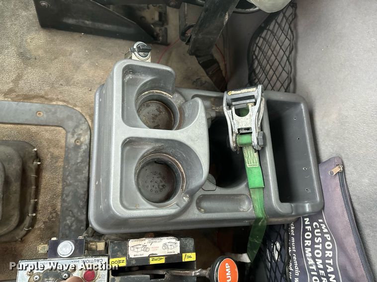 image for item EH6621 2000 Sterling  L8511 dump truck