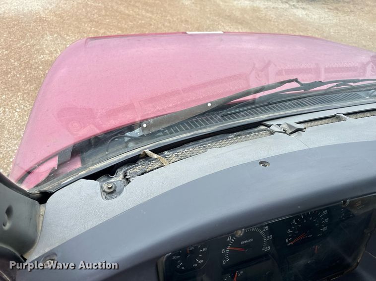 image for item EH6621 2000 Sterling  L8511 dump truck