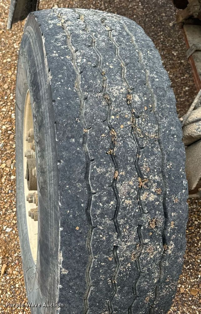 image for item EH6621 2000 Sterling  L8511 dump truck