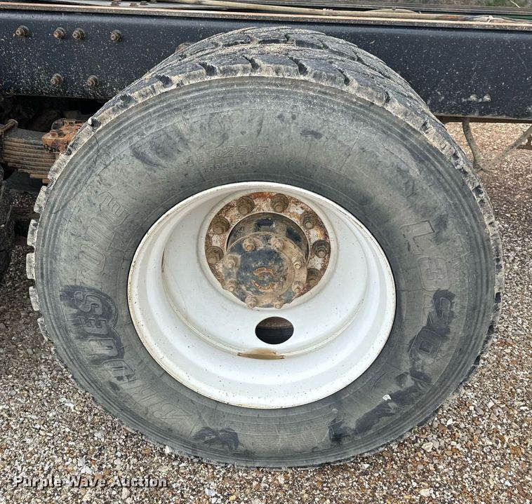 image for item EH6621 2000 Sterling  L8511 dump truck