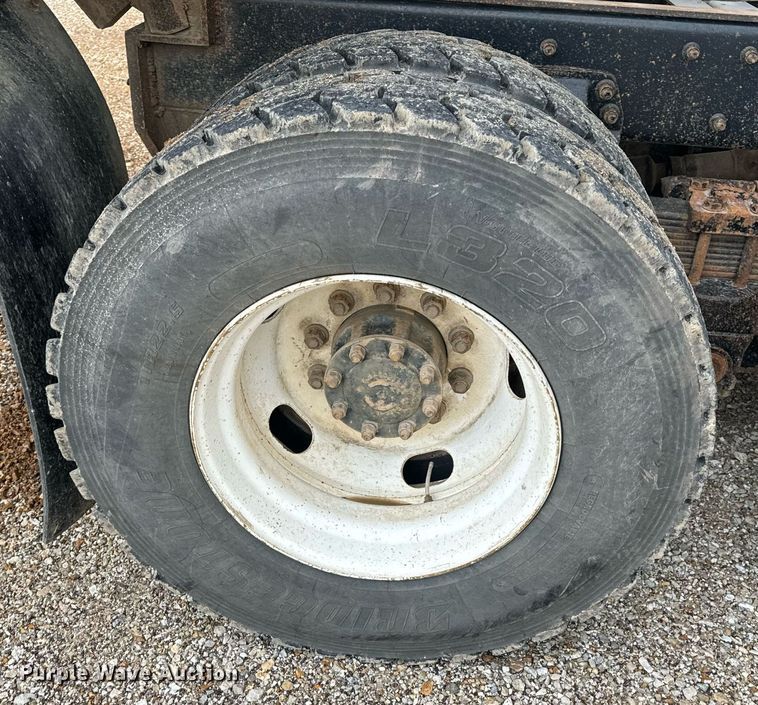 image for item EH6621 2000 Sterling  L8511 dump truck