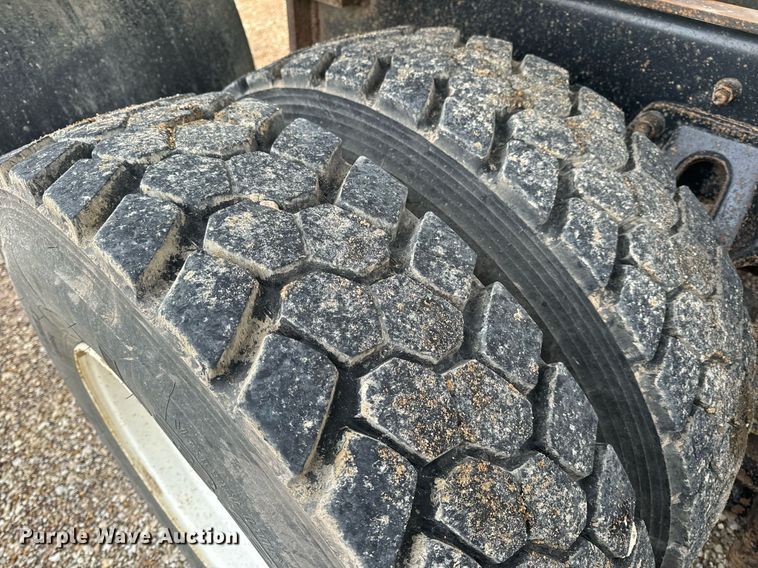 image for item EH6621 2000 Sterling  L8511 dump truck