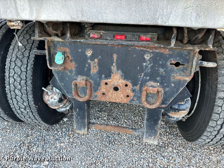 image for item EH6668 2017 International  WorkStar 7500 dump truck