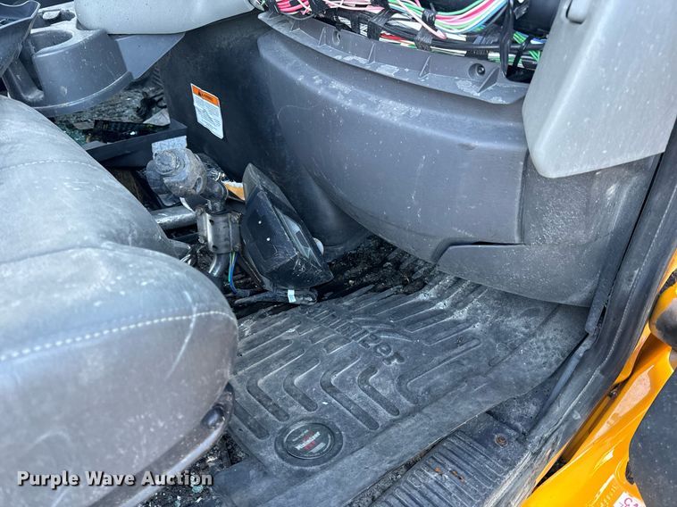 image for item EH6668 2017 International  WorkStar 7500 dump truck